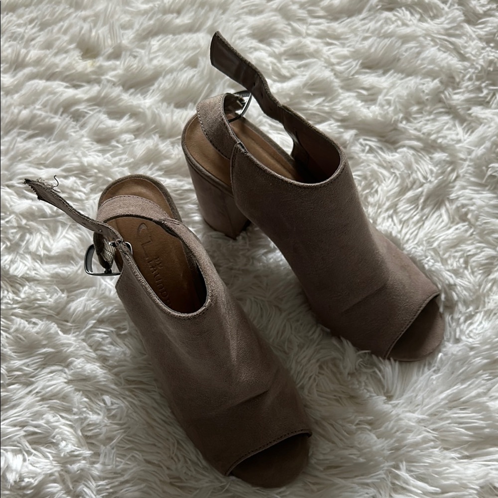 Women's Taupe Peep-Toe Block Heel Sandals